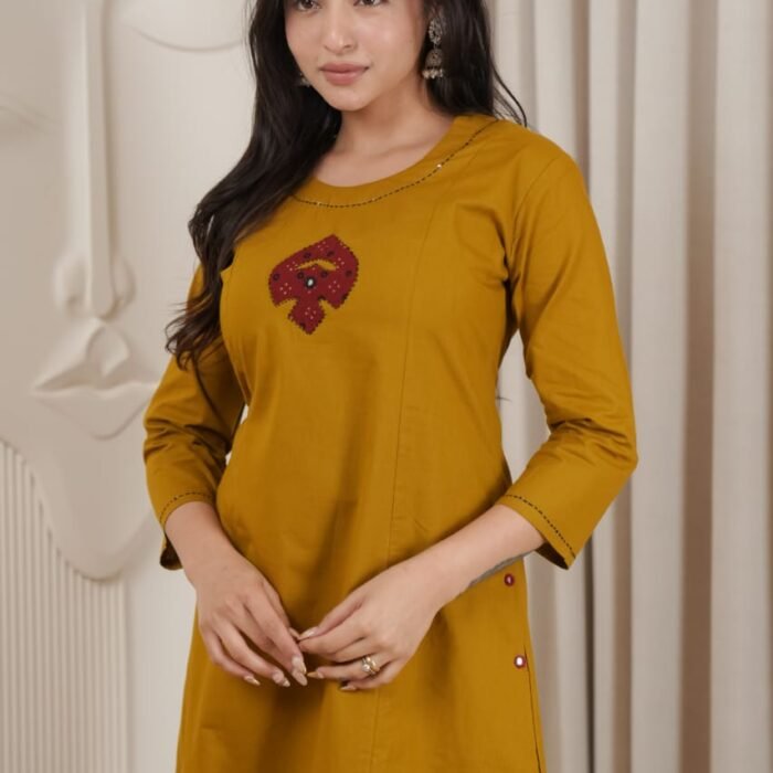 Ehtnic Applique Work Kurta Set With Back Mandala Handwork